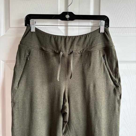 BYLT Premium Basics Essential Jogger Army Green Pocket Athletic Lounge M Soft - Picture 4 of 12